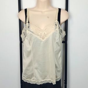 Vintage Sliperfection chemise cream lace nylon size 34